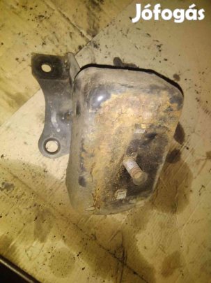 Ford Ranger II Motortartó Bak