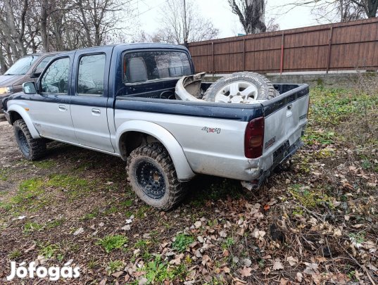 Ford Ranger és Mazda B2500 bontott alkatrészek eladók. 