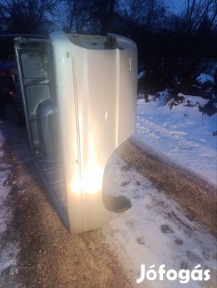Ford Ranger és Mazda B2500 bontott jó állapotú plató. 
