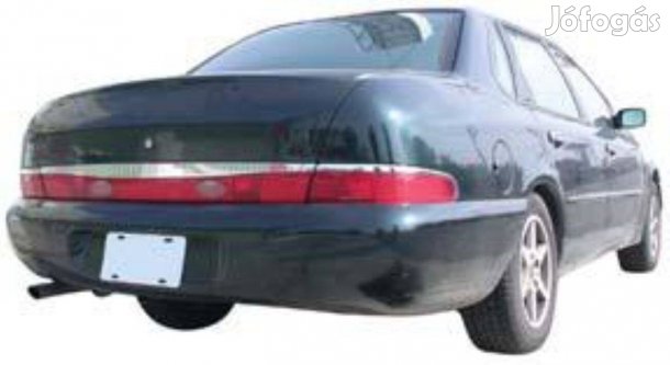 Ford Scorpio hátsólámpa középprizma 1995 -> 1998