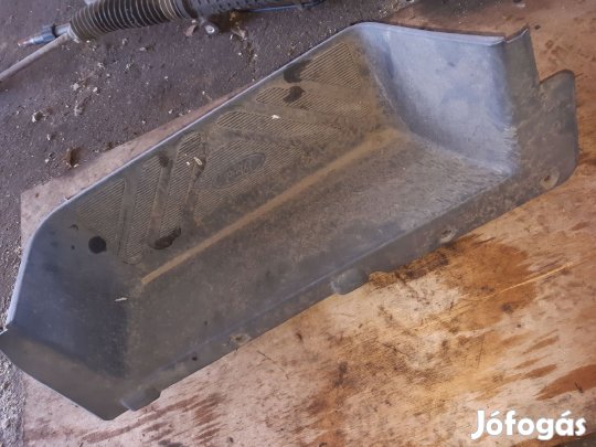 Ford Transit 00-06 Bal Fellépő