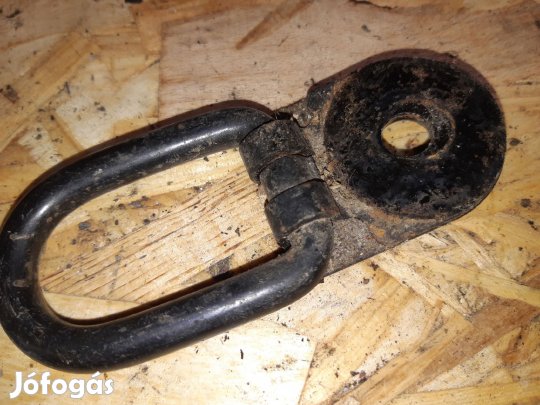 Ford Transit 00-06 Rakományrögzítő Fül