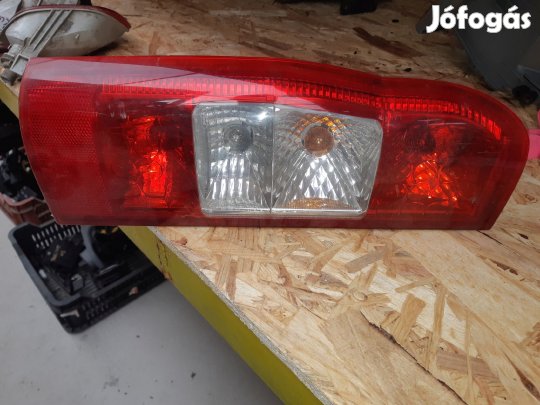 Ford Transit 06-13 Bal Hátsó Lámpa
