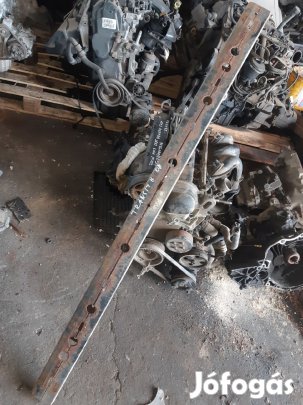 Ford Transit 06-13 Hátsó Lökhárító Merevítő