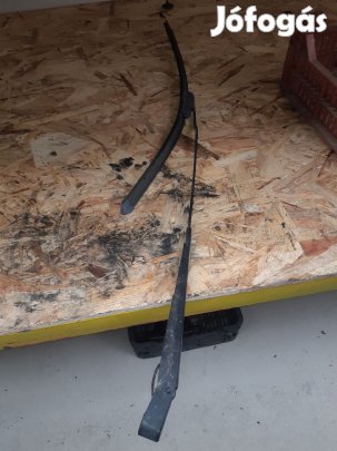 Ford Transit 06-13 Jobb Első Ablaktörlő Kar