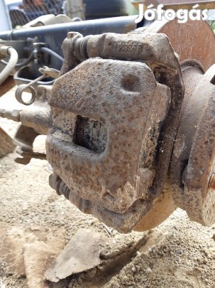 Ford Transit 06-13 Jobb Hátsó Féknyereg