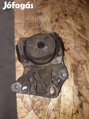 Ford Transit 06-13 Motortartó Bak