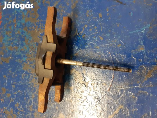 Ford Transit 06-13 Porlasztó Leszorító