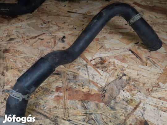 Ford Transit 06-13 Vízcső