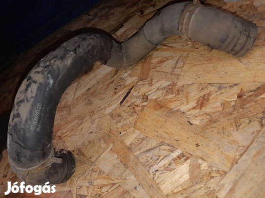 Ford Transit 06-13 Vízcső