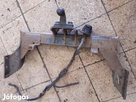 Ford Transit 06-13 Vonóhorog