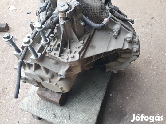 Ford Transit 2.2Tdci váltó.