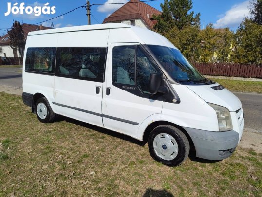 Ford Transit 9 személyes. mindent visz