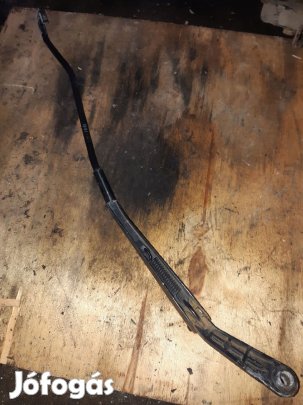 Ford Transit Connect Bal Első Ablaktörlő Kar