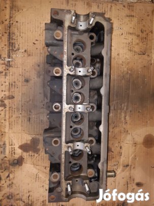 Ford Transit Connect Hengerfej