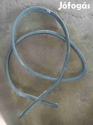 Ford Transit Connect Jobb Első Ajtó Gumikéder