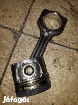 Ford Transit Courier Dugattyú + Hajtókar