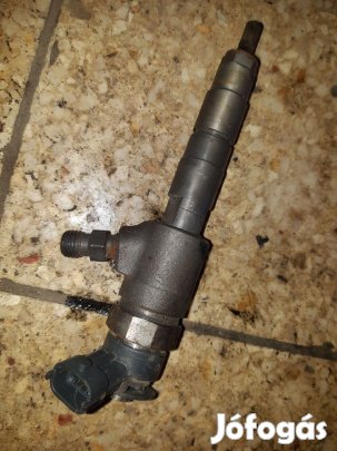 Ford Transit Courier Injektor / Porlasztó / Befecskendező