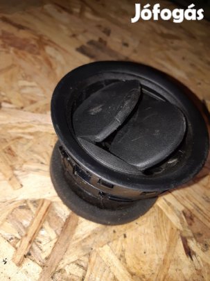 Ford Transit Courier Szellőző Rács