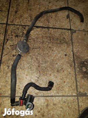 Ford Transit Courier Üzemanyag Cső