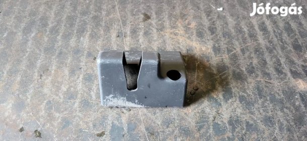 Ford Transit Custom 12- Alsó zár zárszerkezet takaró védő burkolat 317