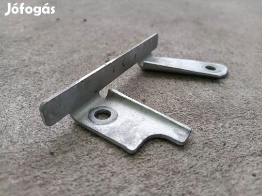 Ford Transit Tranzit 00- Tolóajtó zár zárszerkezet távtartó védő 6966