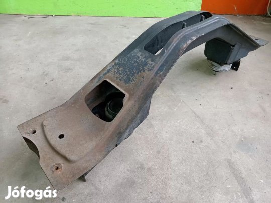 Ford Transit Tranzit 04- Motortartó bölcső híd gerenda tartóbak 6850