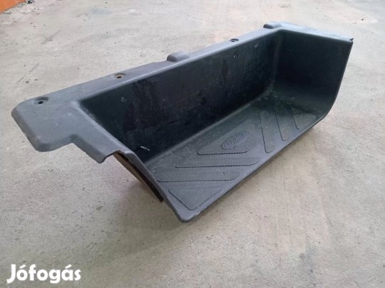 Ford Transit Tranzit 06- Első ajtó belső műanyag belépő fellépő 6771