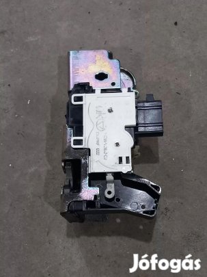 Ford Transit Tranzit MK6 MK7 00- Ajtó zárszerkezet zár szerkezet 7226