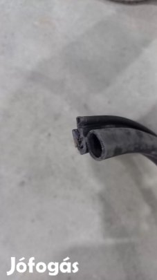 Ford Transit Tranzit MK6 MK7 00- Levélrács motorháztető gumikéder 5134