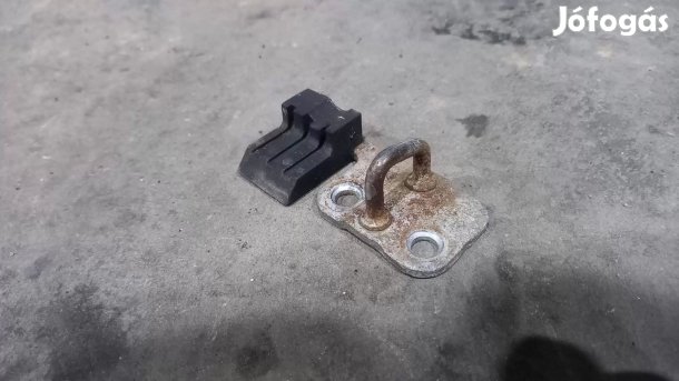 Ford Transit Tranzit MK6 MK7 Ajtózár zár ellendarab ellen darab 4828