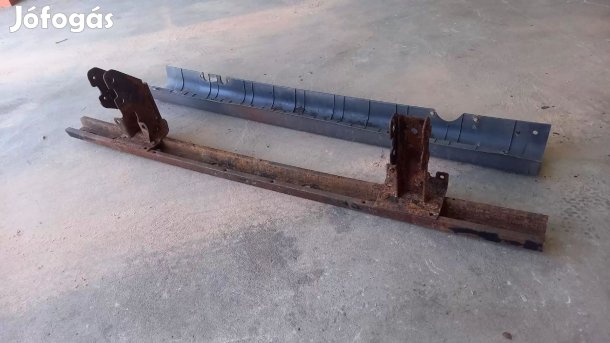 Ford Transit Tranzit MK6 MK7 Hátsó lökhárító merevítő burkolat 4911