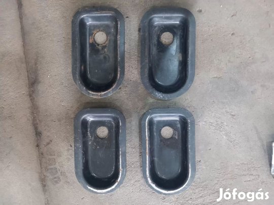 Ford Transit Tranzit MK6 MK7 Rakományrögzítő rögzítő tányér betét 1968