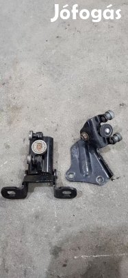 Ford Transit Tranzit MK6 MK7 Tolóajtó felső középső görgő tartó 3350