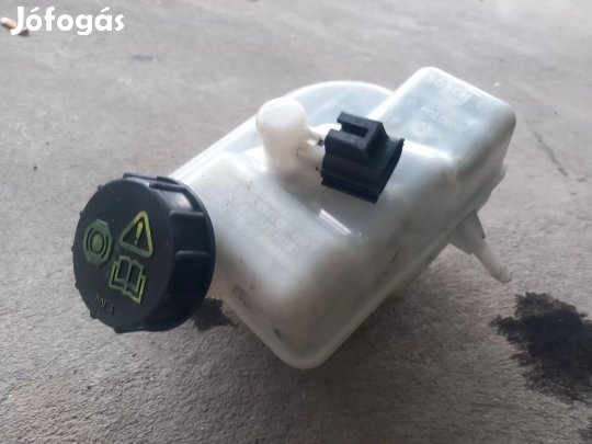 Ford Transit Tranzit MK7 06 Fékolajtartály kupak fedél csatlakozó 3058