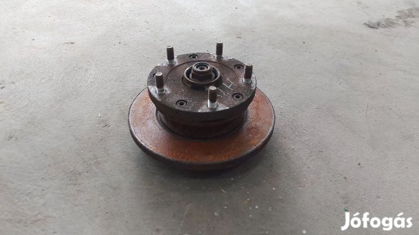 Ford Transit Tranzit MK7 06 Hátsó kerékagy futómű féktárcsa csonk 6396