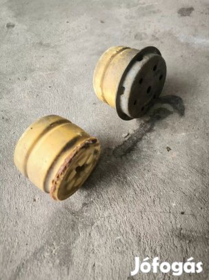 Ford Transit Tranzit MK7 06- Hátsó felütközés gátló bak gumibak 4663