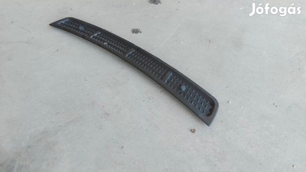 Ford Transit Tranzit MK7 06- Motorháztető műanyag szellőző rács 6492