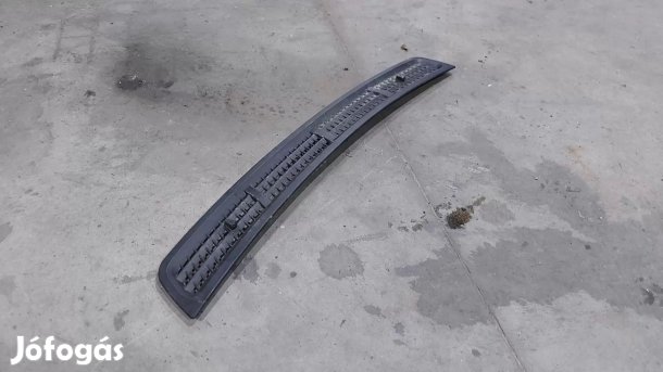 Ford Transit Tranzit MK7 06- Motorháztető műanyag szellőző rács 9666