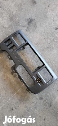 Ford Transit Tranzit MK7 06- Műszerfal műanyag rádiókeret keret 3408