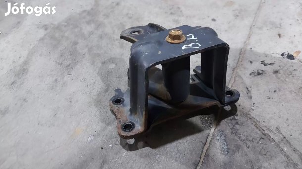 Ford Transit Tranzit MK8 14- Hátsó laprugó rögzítő tartó konzol 8388