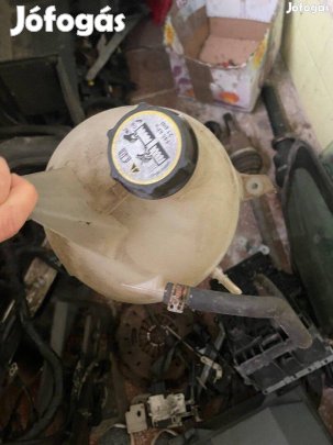 Ford Transit kiegyenlítő tartály 2006-tól