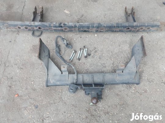 Ford Transit vonóhorog 2000-13-ig.