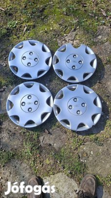 Ford dísztárcsa 4db