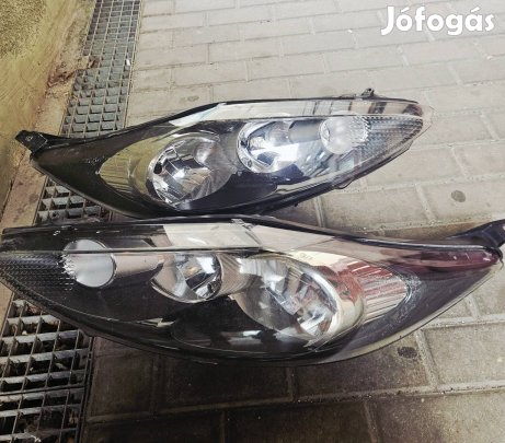 Ford fiesta fényszóró  (2011)