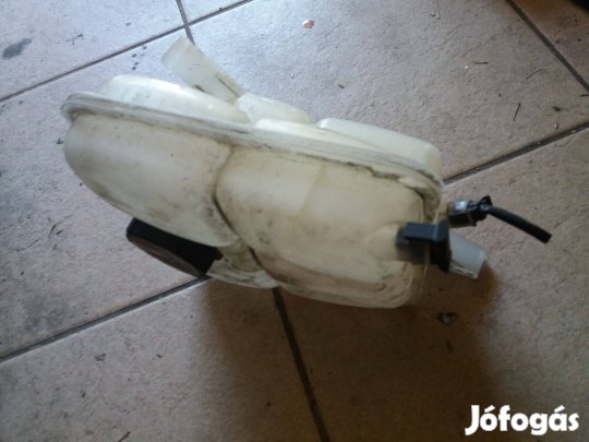 Ford focus kiegyenlítő tartály 2011-2018-ig! 6000.- mk3