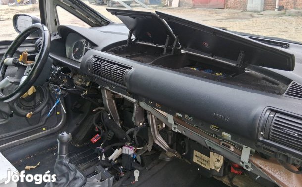 Ford galaxy tároló rekeszek műszerfalra