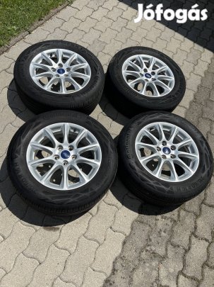 Ford gyári alufelni nyári gumival