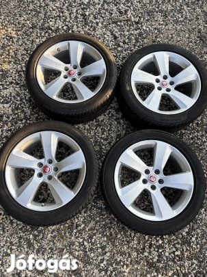 Ford jaguar volvo 8x18 et45 5x108 gyari alufelni