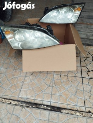 Ford mondeo lll fenyszoró pár eladó.